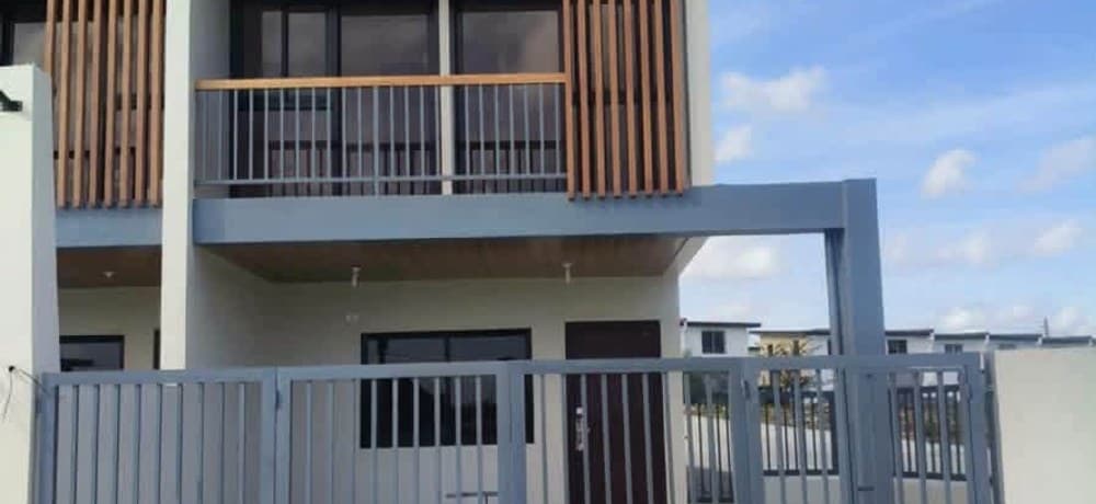 House & Lot